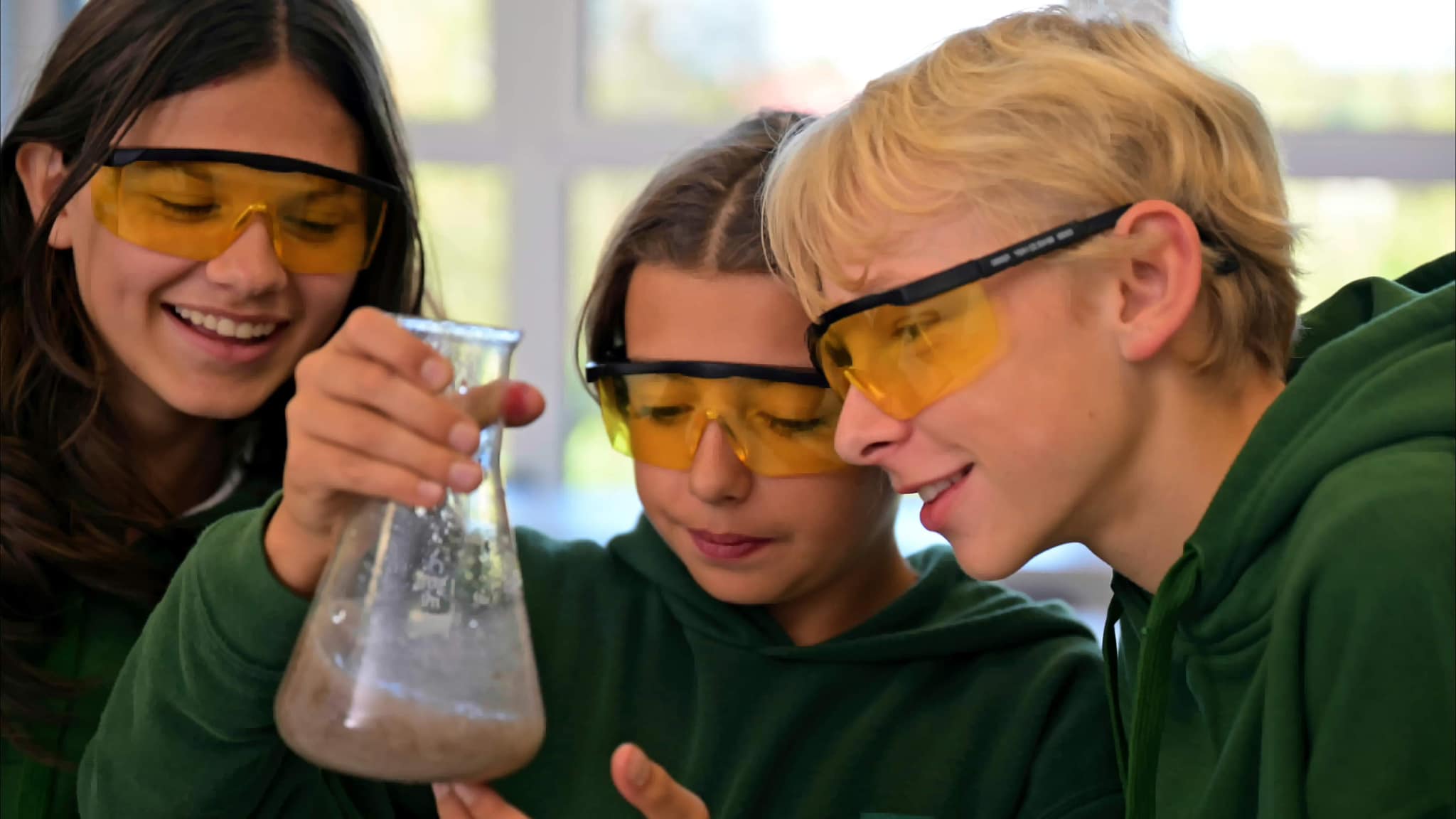 484346506_680859587790010_7971638641567029813_n